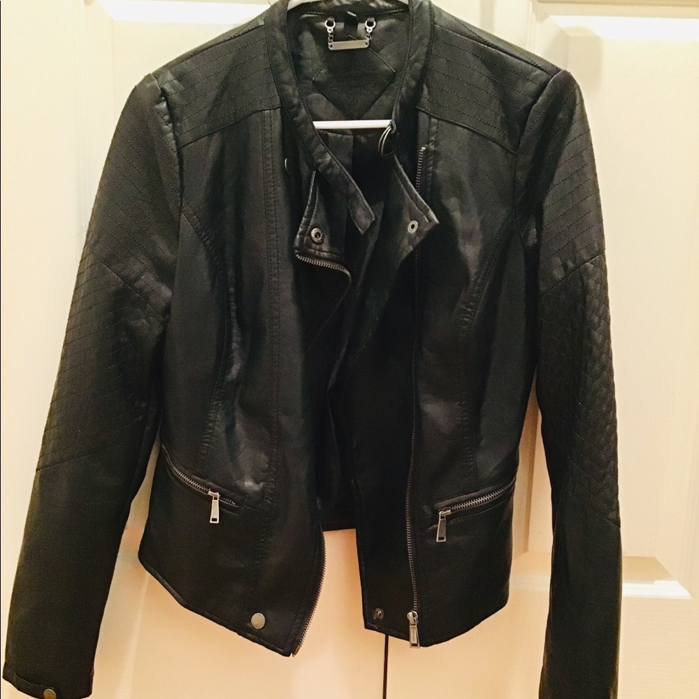 Fake leather jacket with pockets